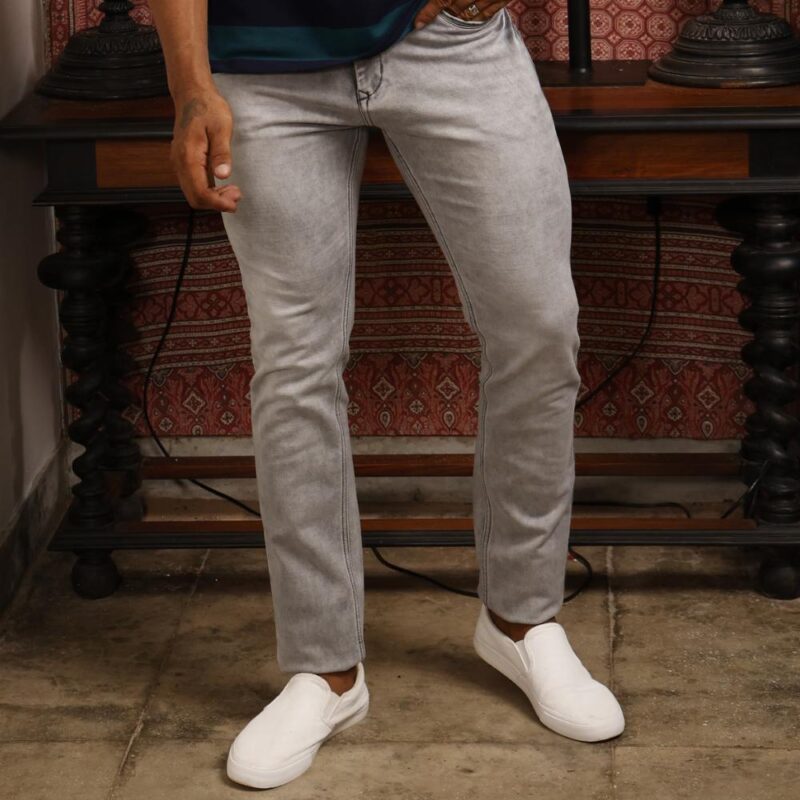 Stylish Men's Wear: Jeans